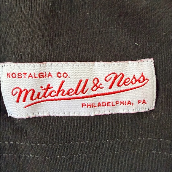 Mitchell & Ness Black T-Shirt with Red Logo - Picture 4 of 5